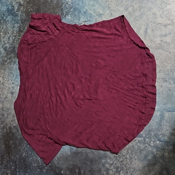 Blame it on my roots Soft Wine Colored T - Picture 4 of 4